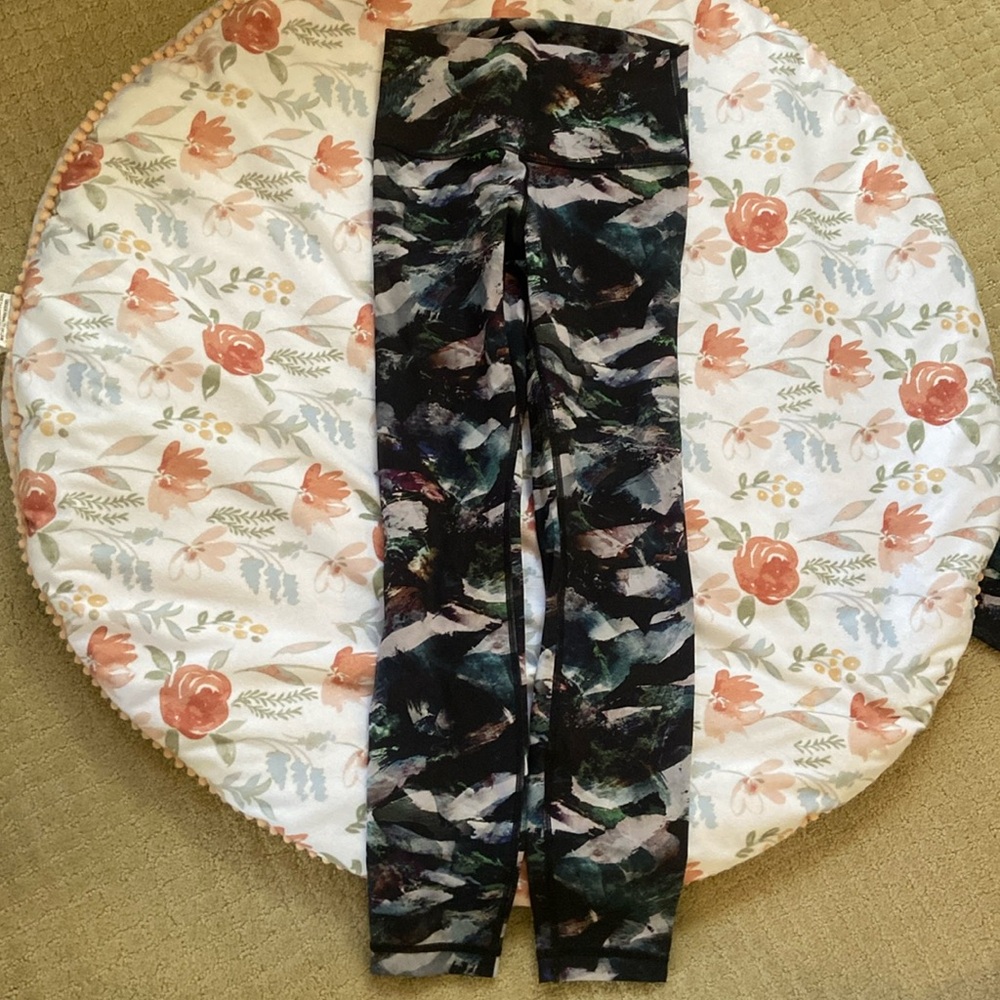 Lululemon Final Lap Crop 23" pants 4